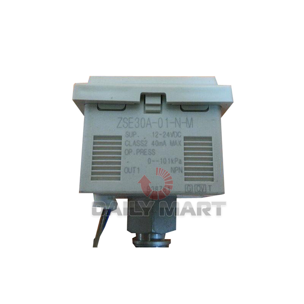 New In Box SMC ZSE30A-01-N-M Pressure Switch
