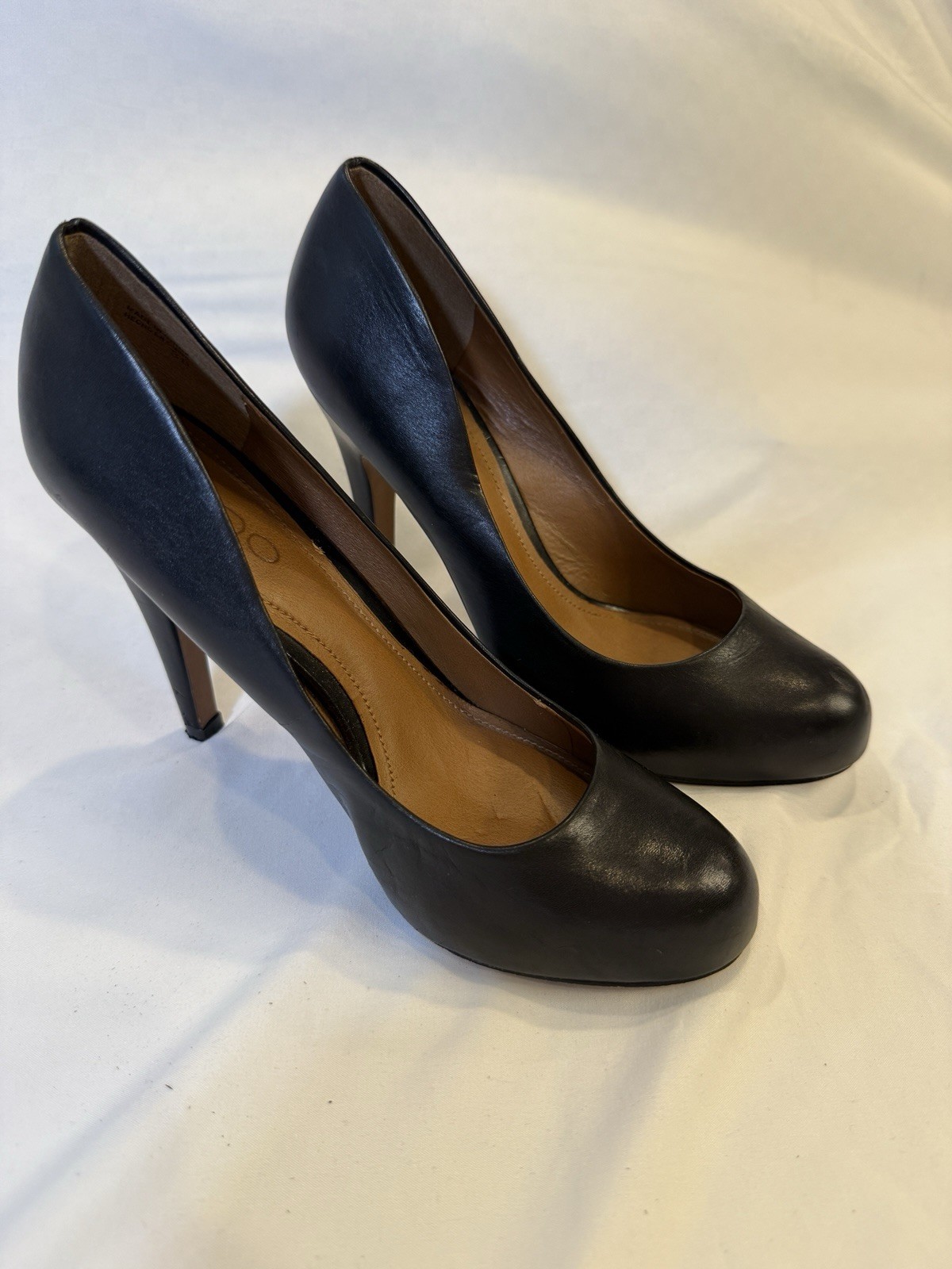 Aldo Shoes Womens 6 Pump Black Leather Slip On Casual Round Toe Stiletto Heels