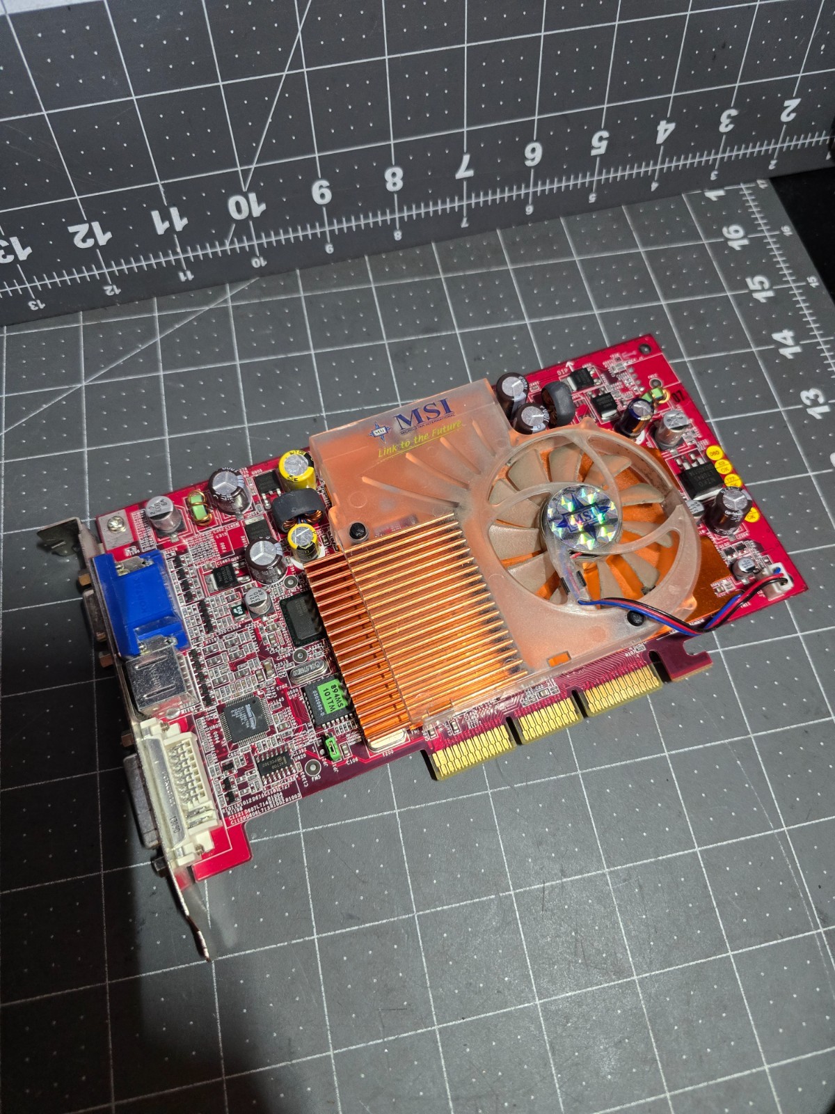 MSI NVIDIA GeFORCE 4 Ti 4200-TD8X, 128MB, AGP 8x