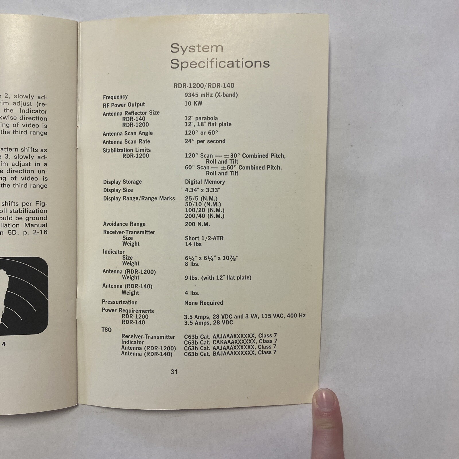 Bendix RDR-1200/140 Weathervision Systems - Pilots Handbook (AC 774)