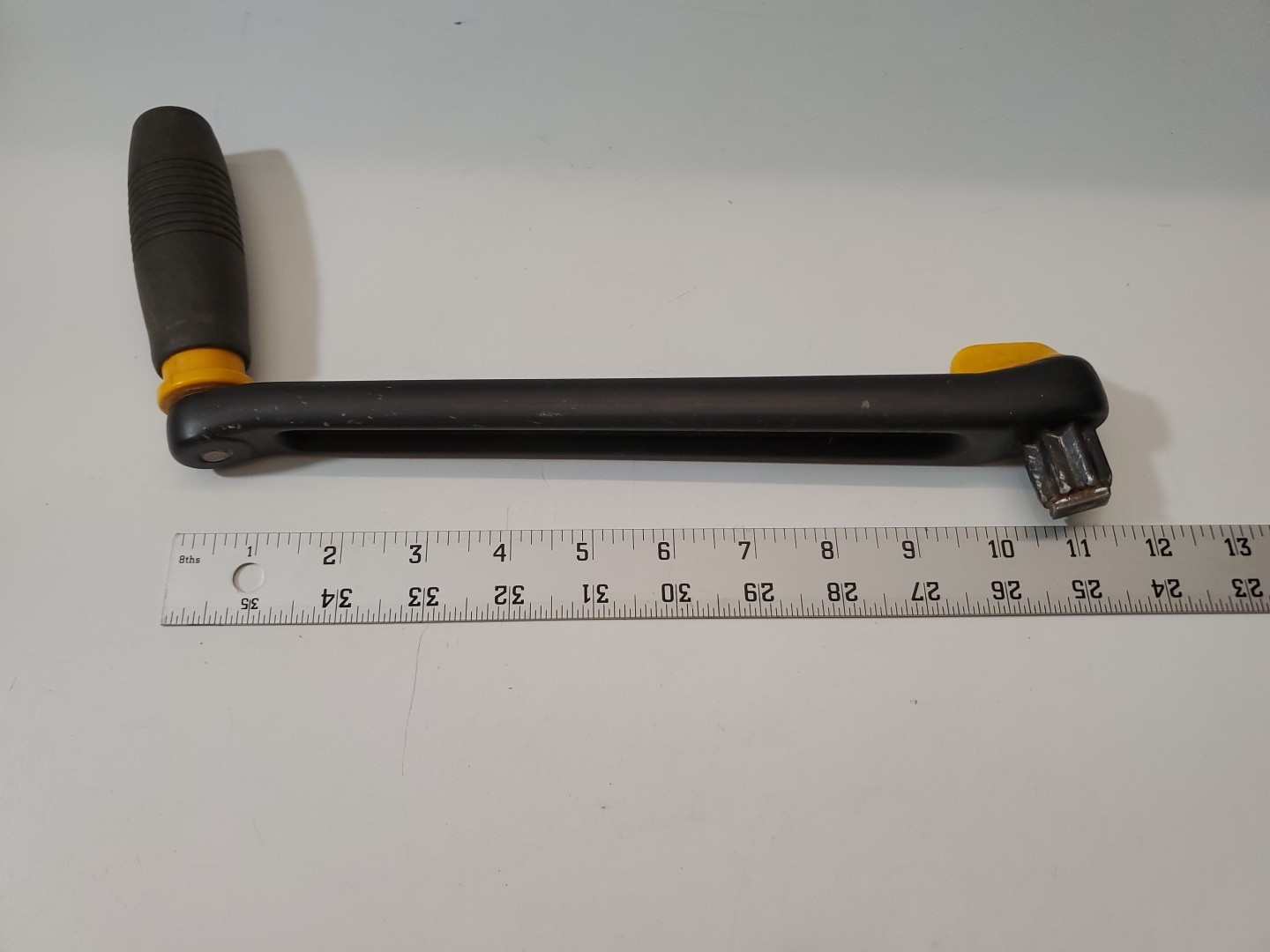 Antal Winch Handle / Aluminum / Single Hand Grip / Locking