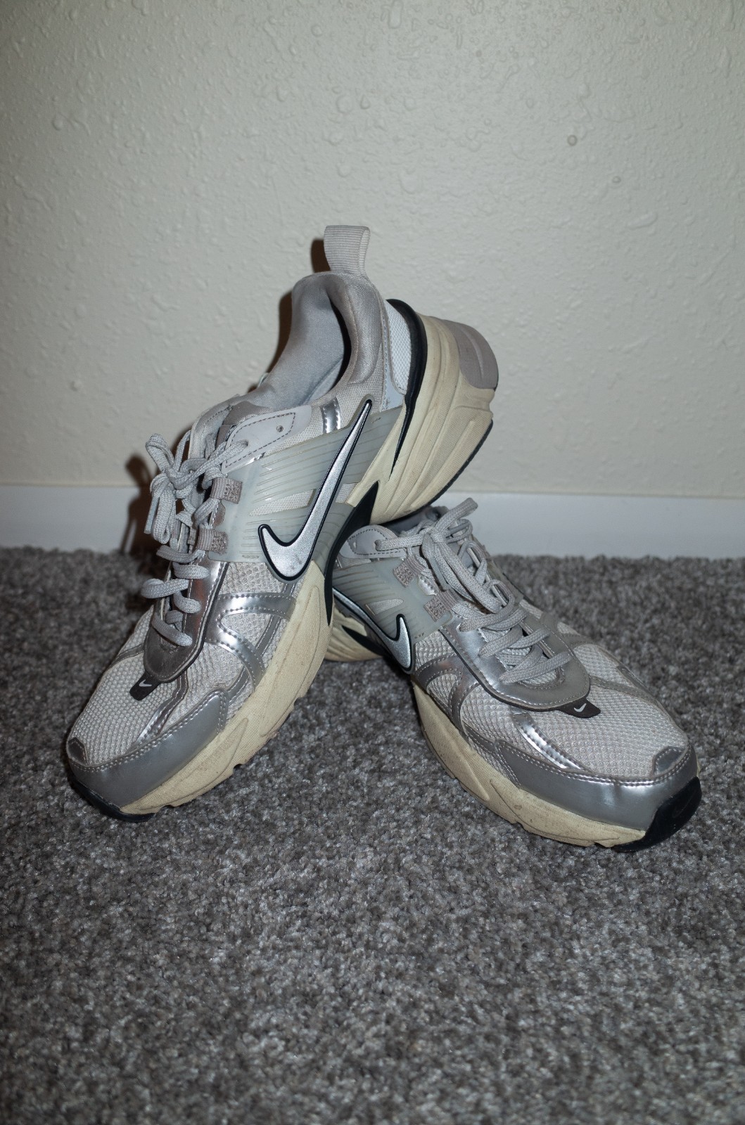 Size 11 - Nike Men's V2K Run Pure Platinum Metallic Silver