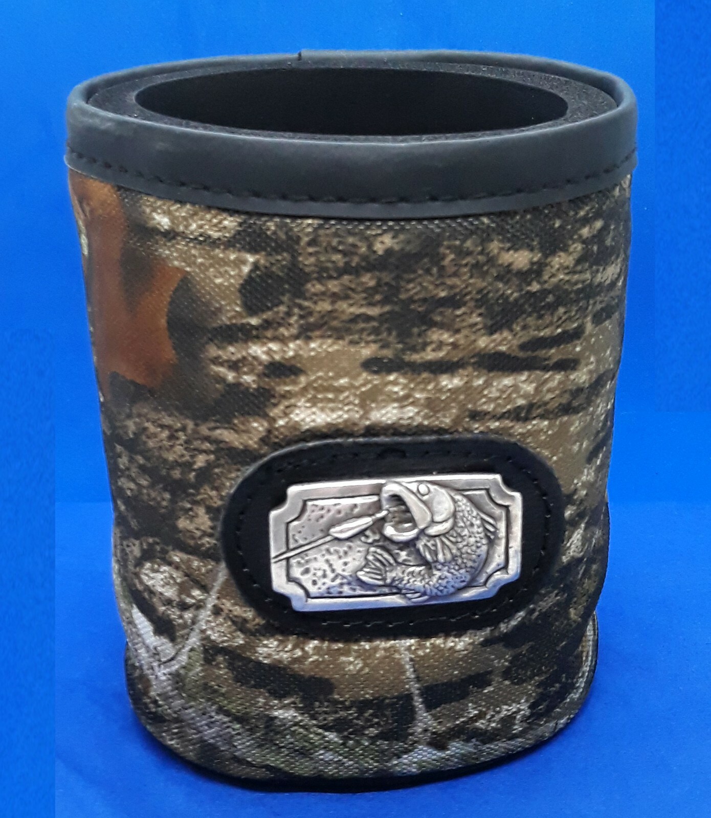 MOSSY OAK ~ HOOKED BASS ~ CAN COOZIE / KOOZIE