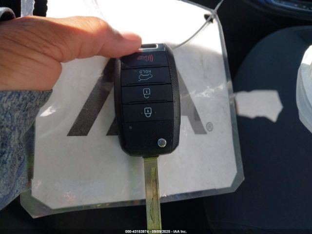 SORENTO 2019 Glove Box 4994914