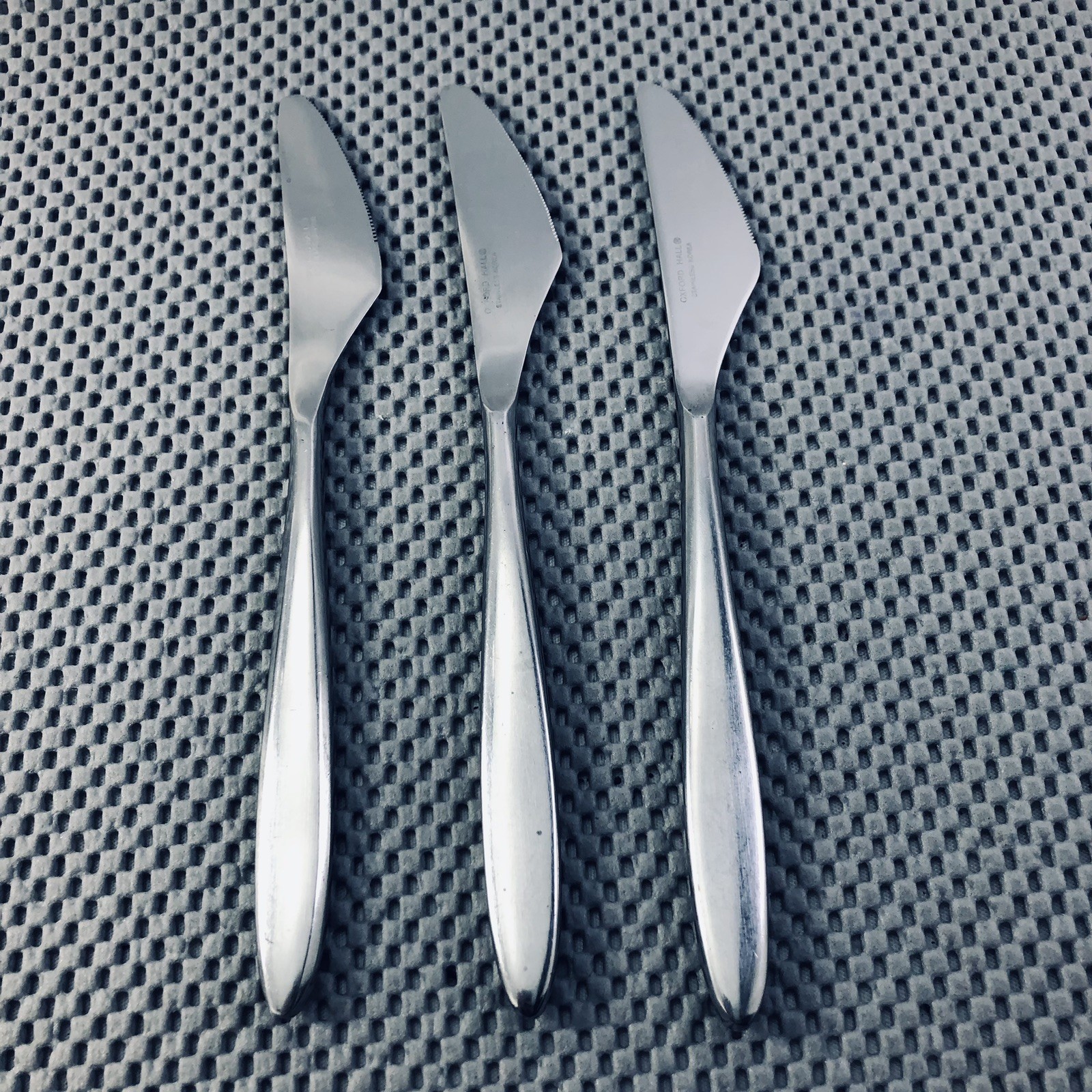 Oxford Hall LIBRA Pattern Stainless Steel Dinner Knives 8 5/16"  MCM 3 Lot