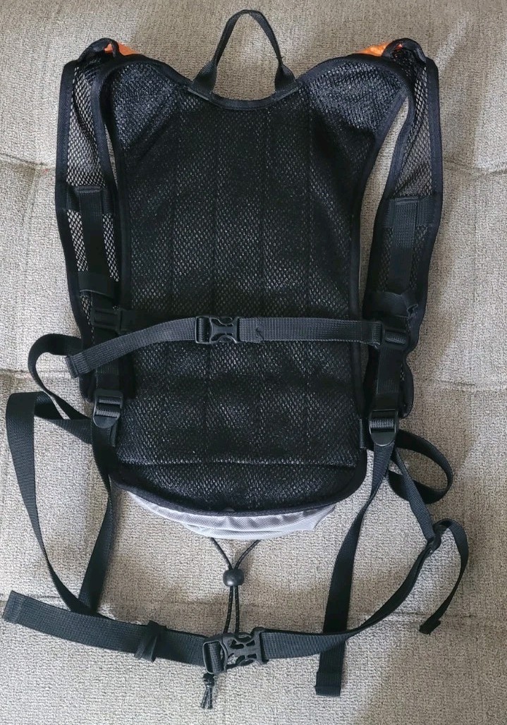 Coleman MAX 2L Water Bag Bladder Hydration Backpack Trail Hiking Camping