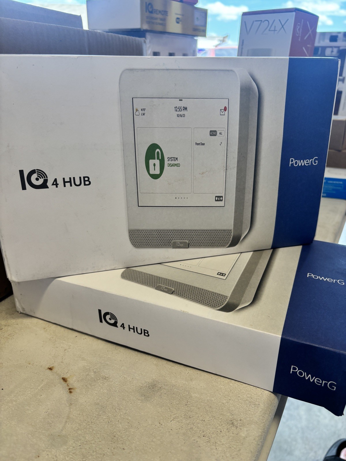 Qolsys IQPH054 Verizon IQ4 Hub PowerG, Whole Home Hub with 7" Touchscreen
