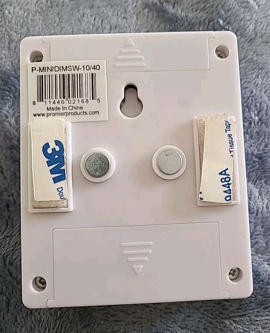 Blaziing Leg Dimmable Light Switch 200 Lumens.