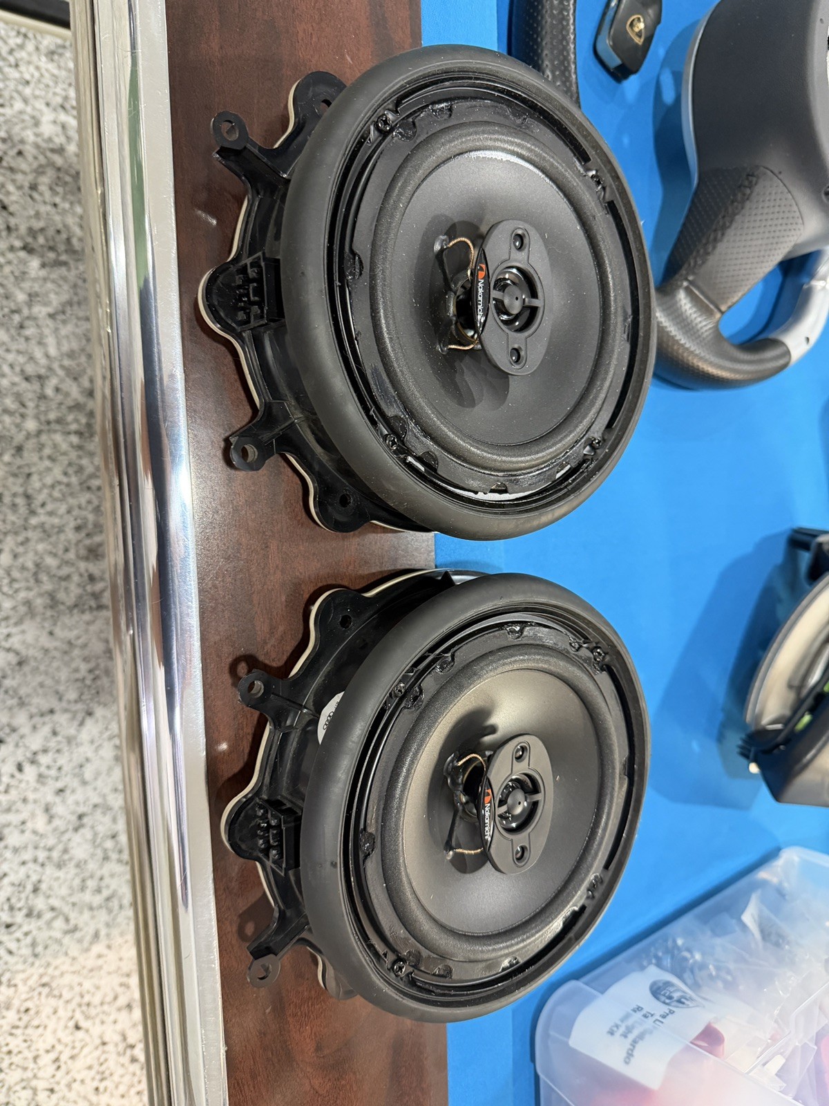 Lamborghini Gallardo Nakamichi Speakers