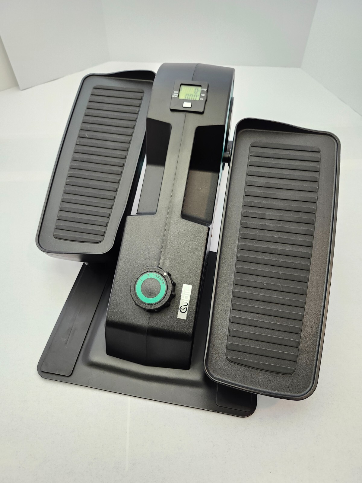 Cubii  3A2 Cpact Fitness Seated Under Desk Elliptical  Built In Display Monitor.