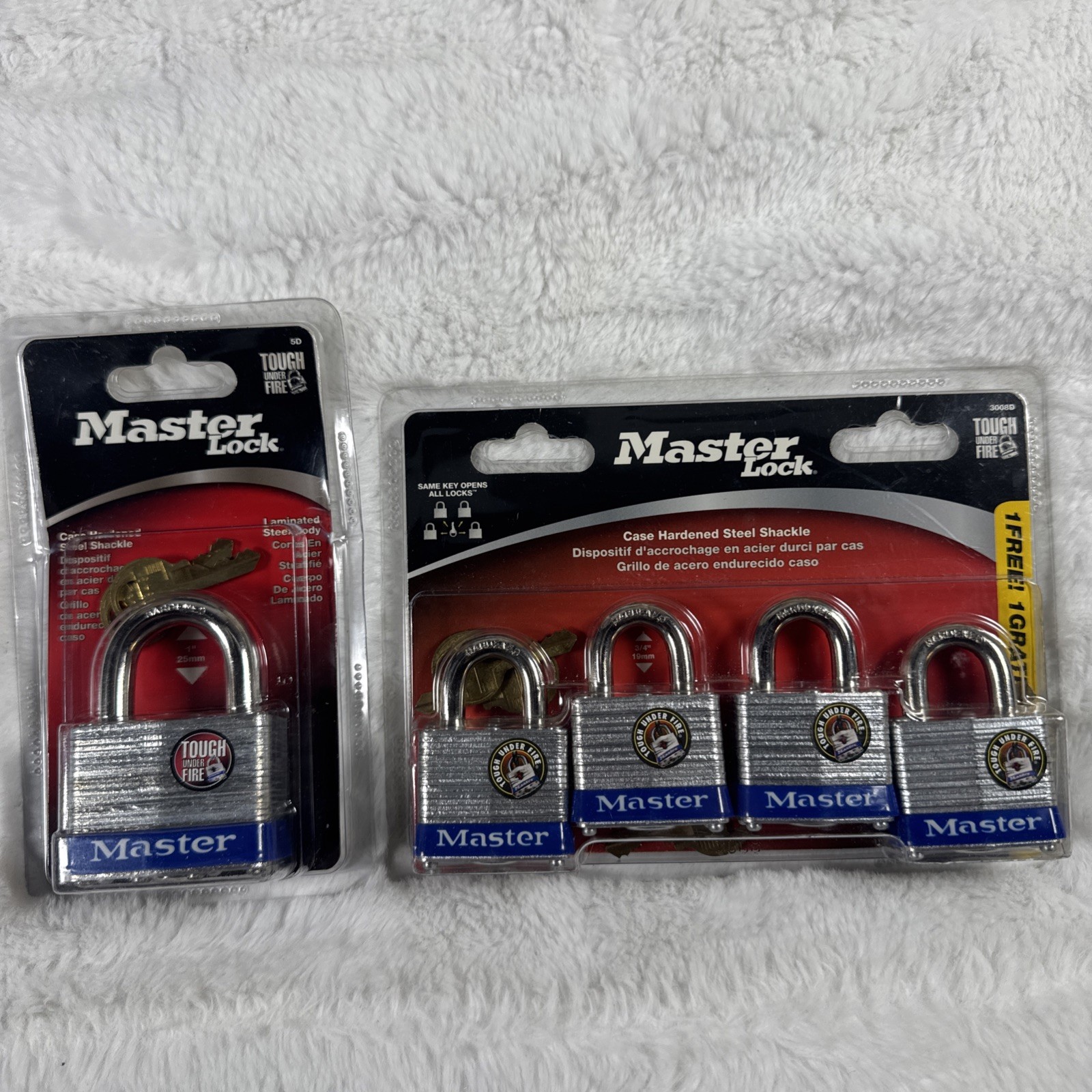 MASTER LOCK 3008D 4 Pack STEEL KEYED with 4 keys & one 5D Lock Total of 5 Locks