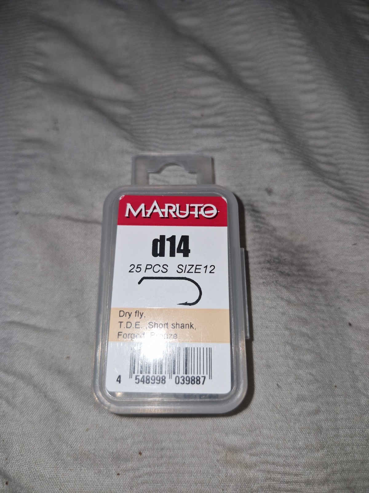 Maruto D14 Size 12 Fly Tying Trout Fishing Hooks x25 Dry Fly Short Shank