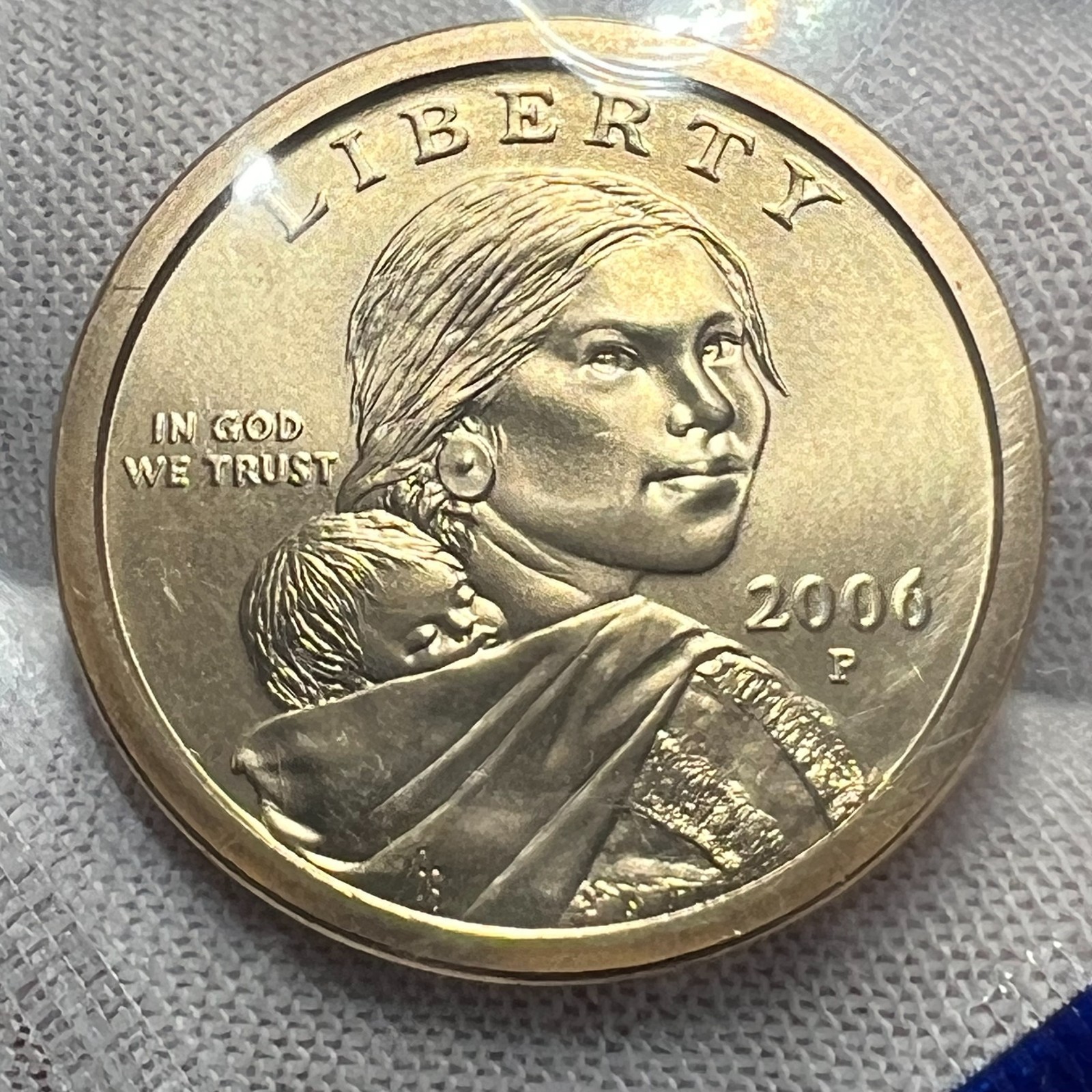 2006 P&D Sacagawea Dollars Satin BU in mint cello receive 2 coins pictured #3007