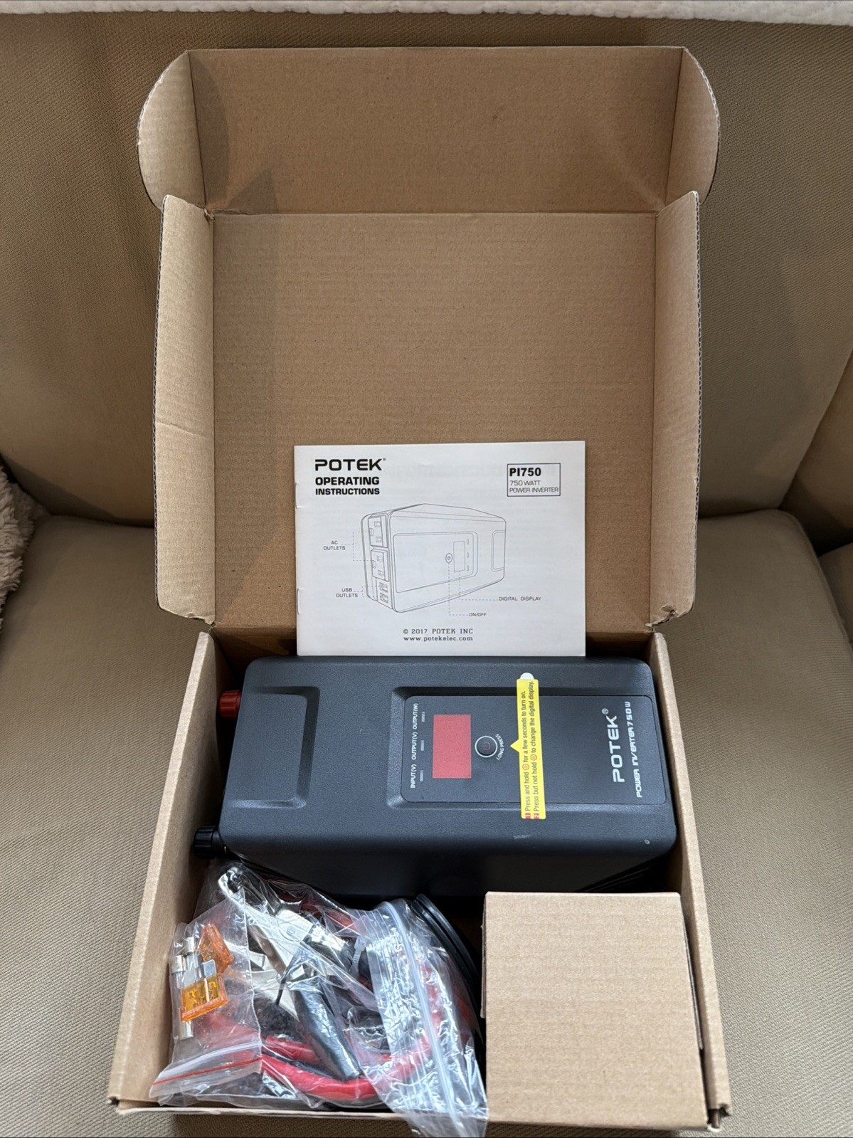 750w Power Inverter 12v Dc To 110v Ac Car Adapter With Two Usb And Ac Charging P