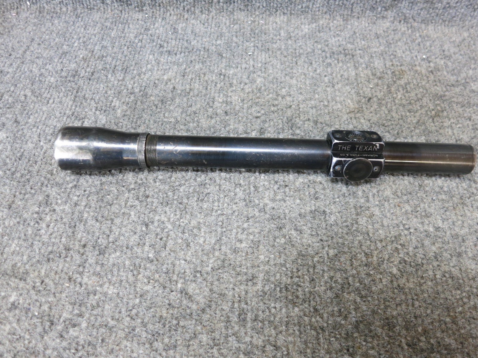 THE TEXAN RIFLE SCOPE, NORMAN FORD & CO. CROSSHAIR, SOLD FOR PARTS OR REPAIR.