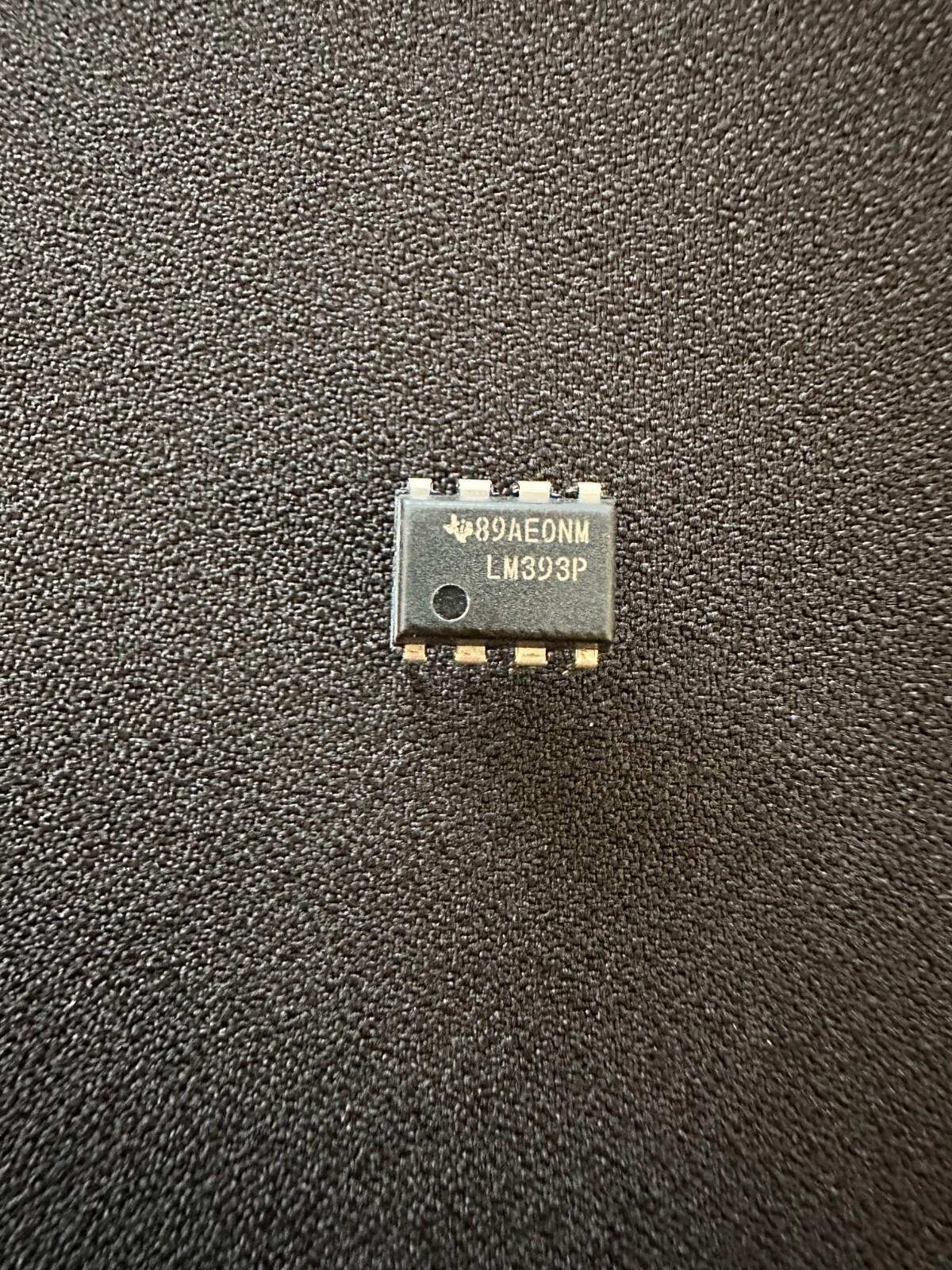 Texas Instruments LM393P Analog Comparator Dual Differential (A55)