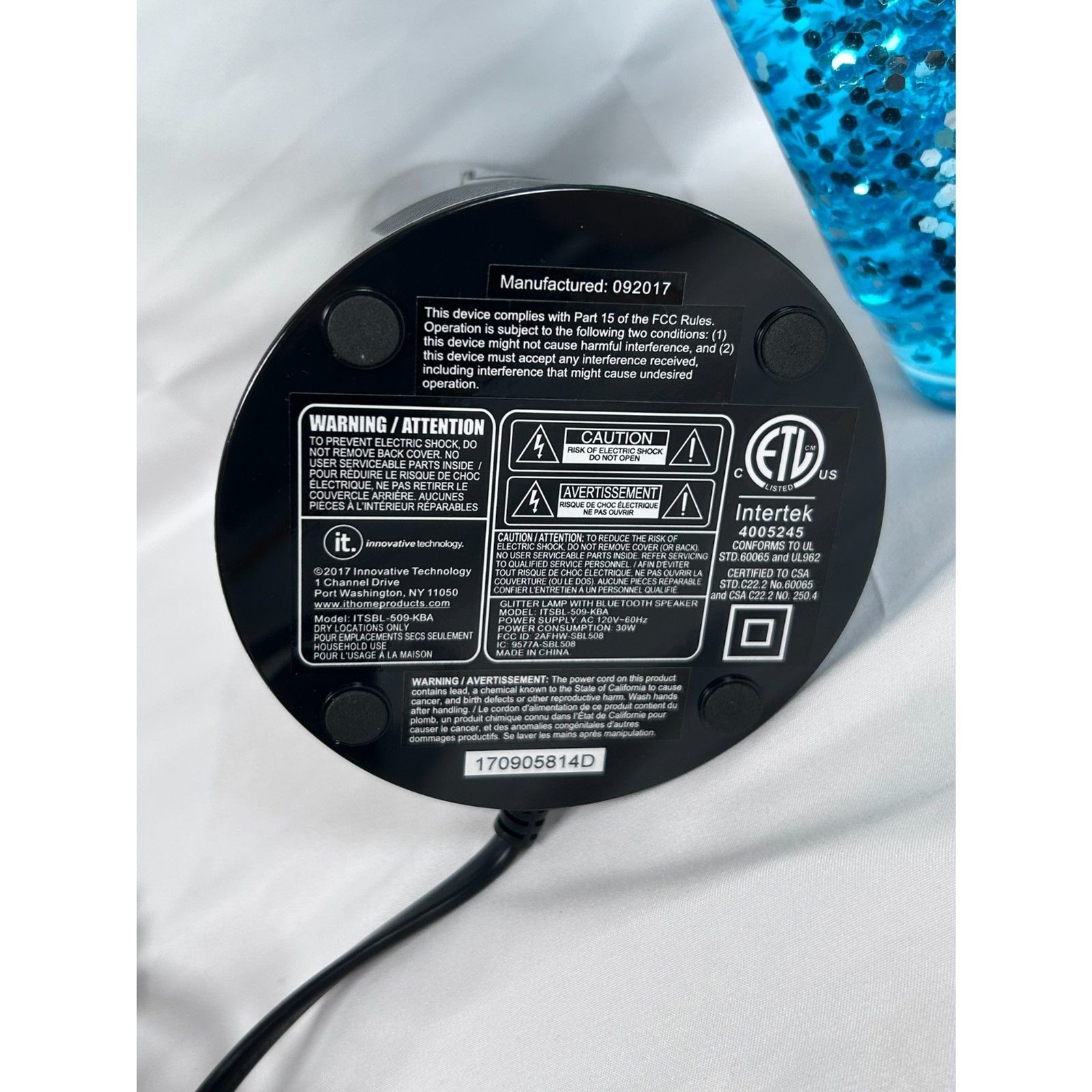 IT Glitter Lamp Bluetooth Speaker Lights Up Switch Blue Black