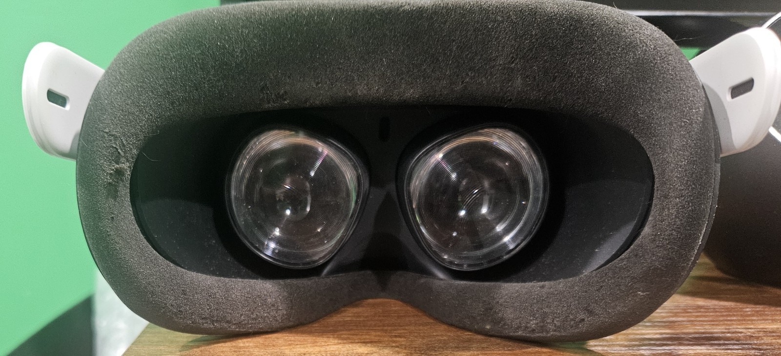 Oculus Meta Quest 2 Virtual Reality Headset 64GB with BOBOVR M2 Plus Head Strap