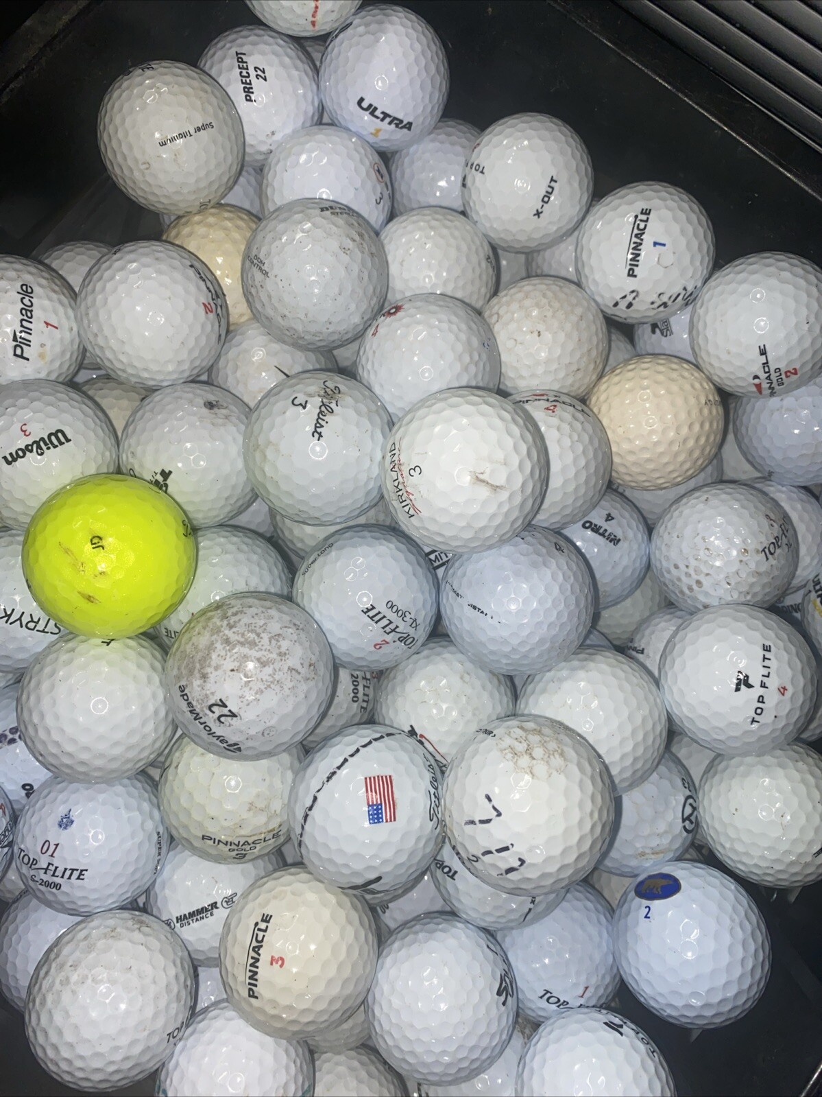100 Throw Away Golf balls Assorted brands