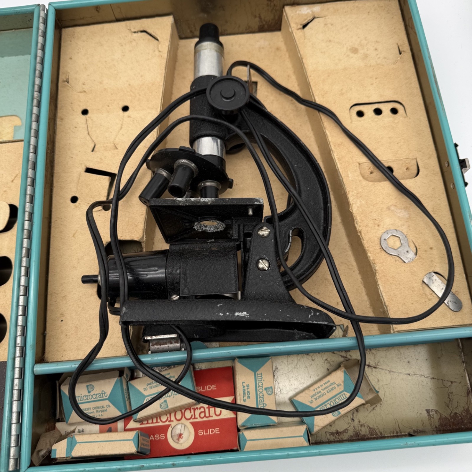 Vintage Porter MicroCraft Microscope Lab No. 216 in Metal Case UNTESTED