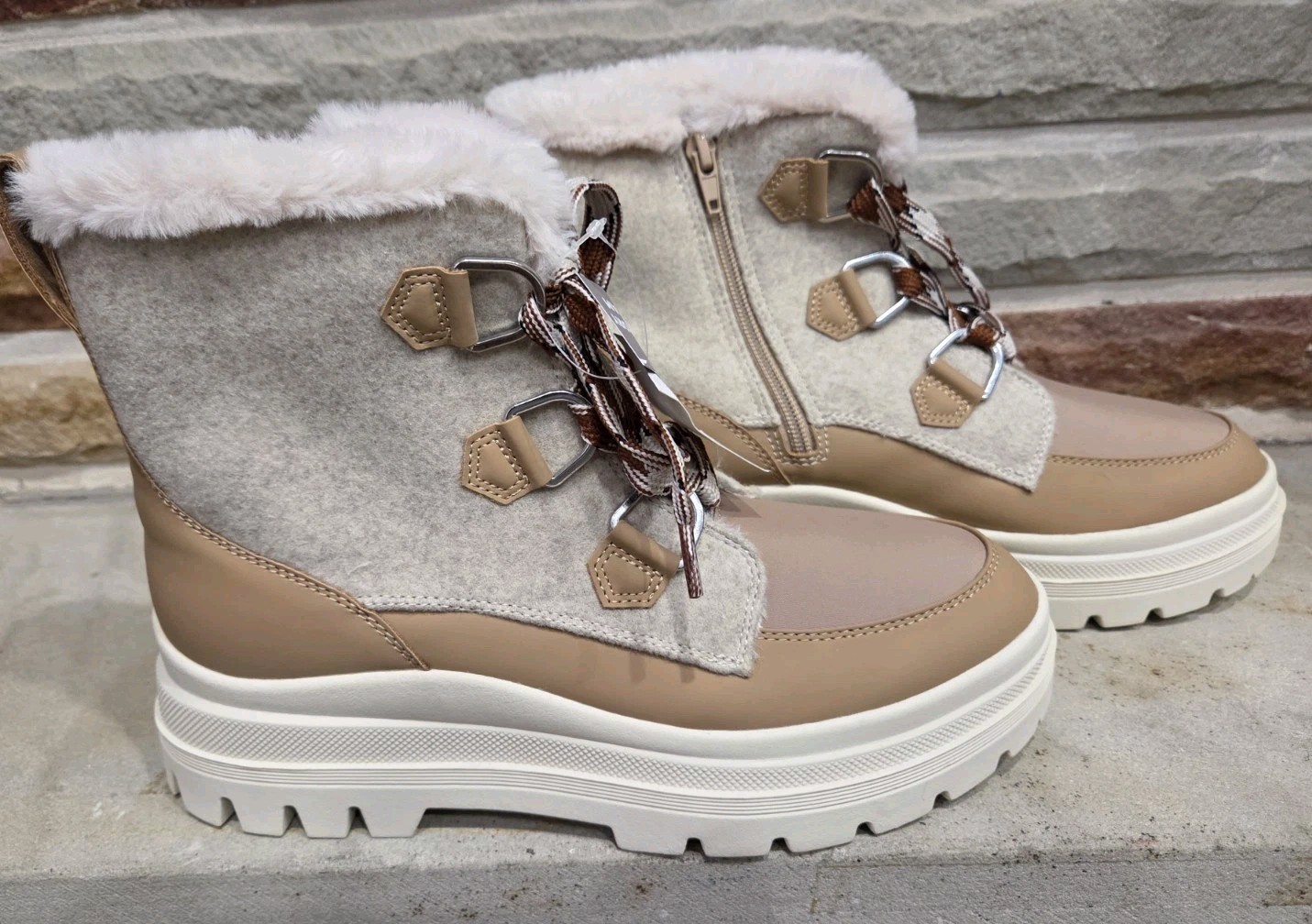 Falls Creek Bridgot Tan Boots Size 9 Women. NWT