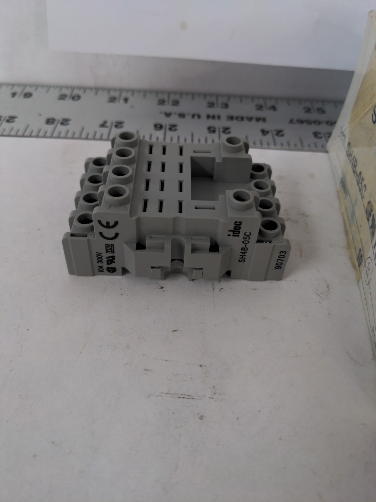 IDEC SOCKET SH4B-05C, BOX OF 4