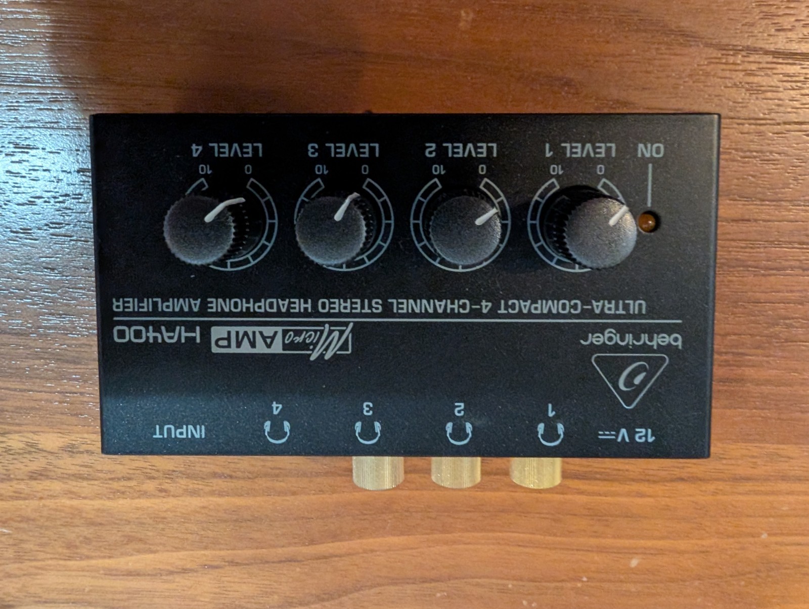 Behringer MicroAMP HA400 4-Channel Tabletop Headphone Amp 12V Black