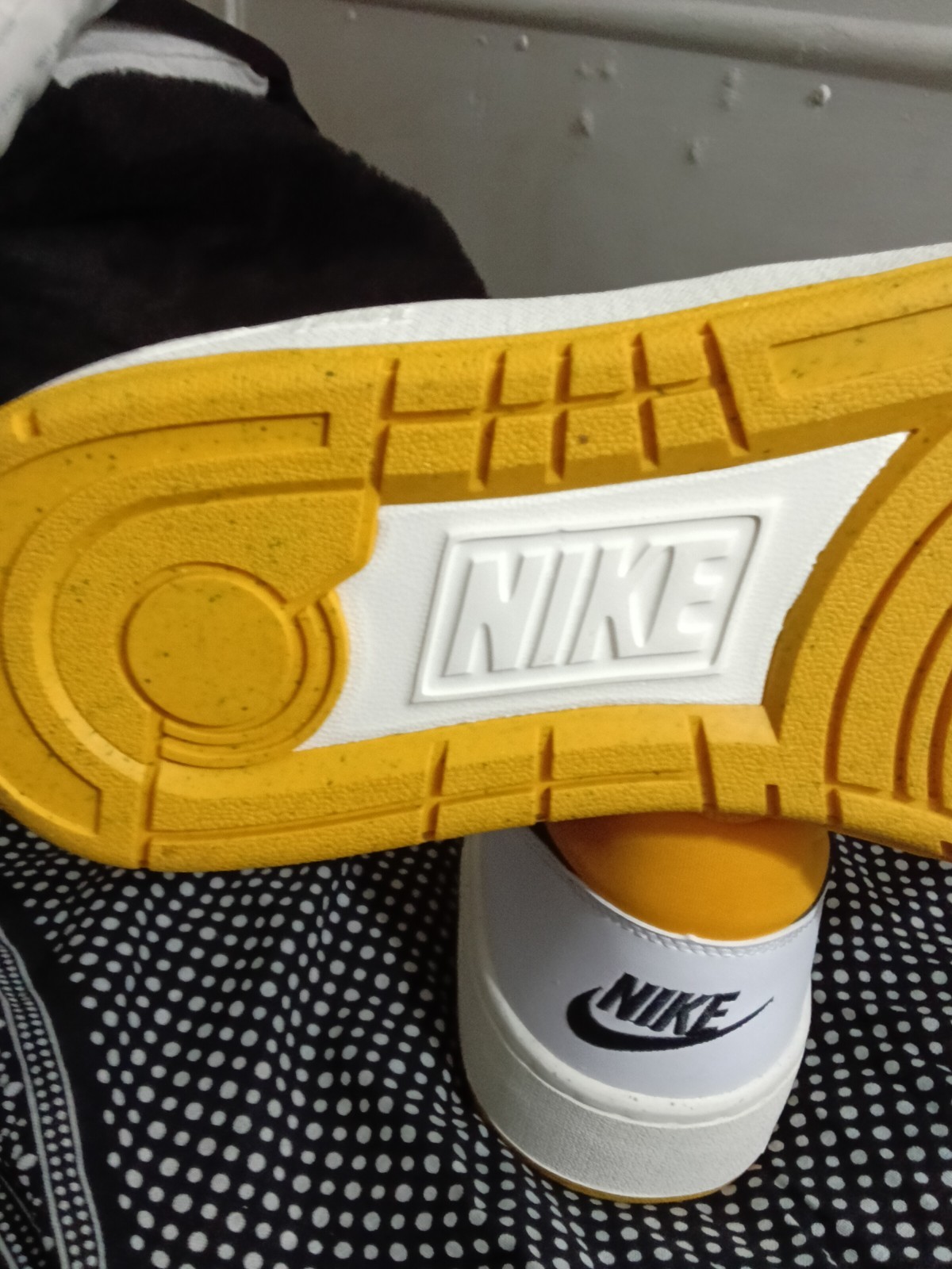 Nike Full Force Low White University Gold Size 12
