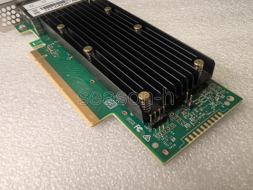 Broadcom LSI 9405W-16e HBA 16 Channel Storage Controller