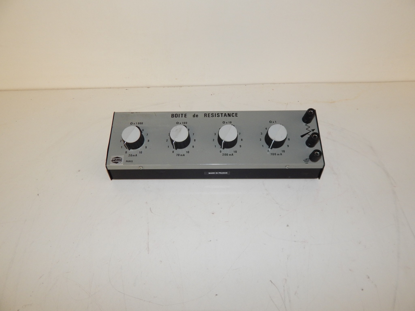 AEMC RESISTANCE BRIDGE - BOITE DE RESISTANCE   (XDV62)