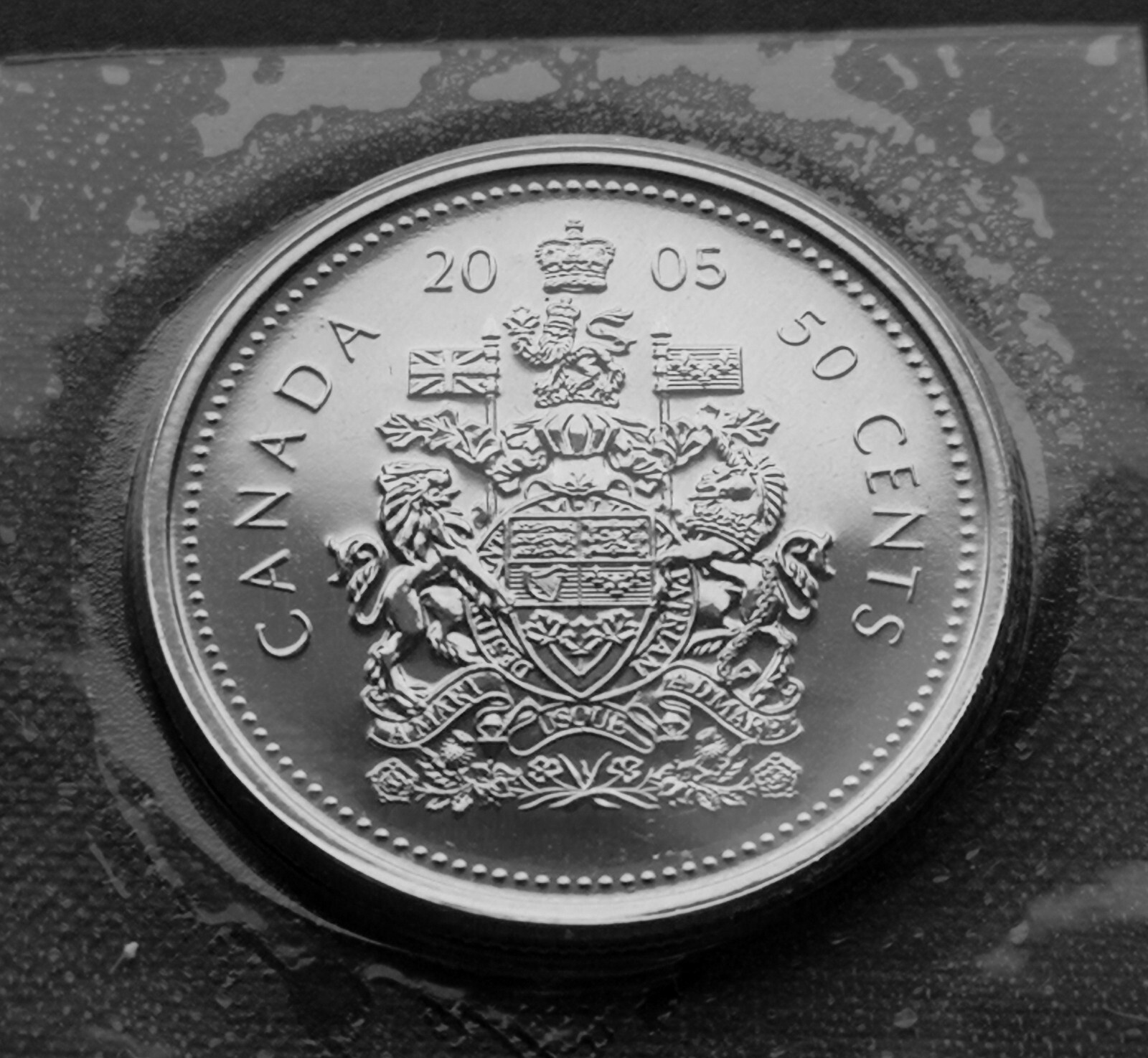 *** CANADA  50  CENTS  2005 P  ***  SEALED  FROM  MINT  SETS  ***