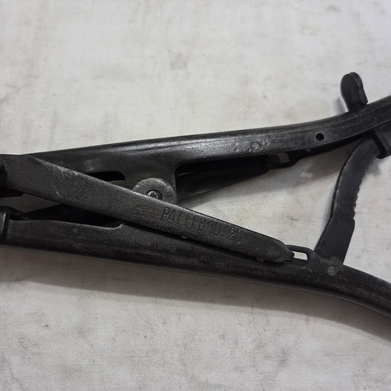 Vtg K-D Universal Tools K-D Mfg. Co. Adjustable Jaw Valve Spring Compressor -USA