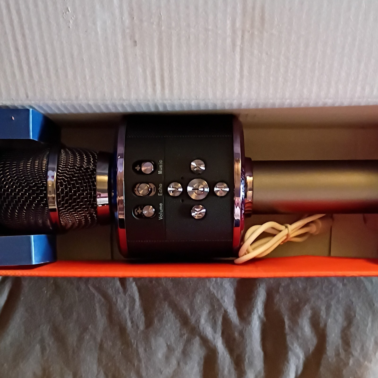 BONAOK Bluetooth Karaoke Microphone Q37/Q36/Q78 Gold