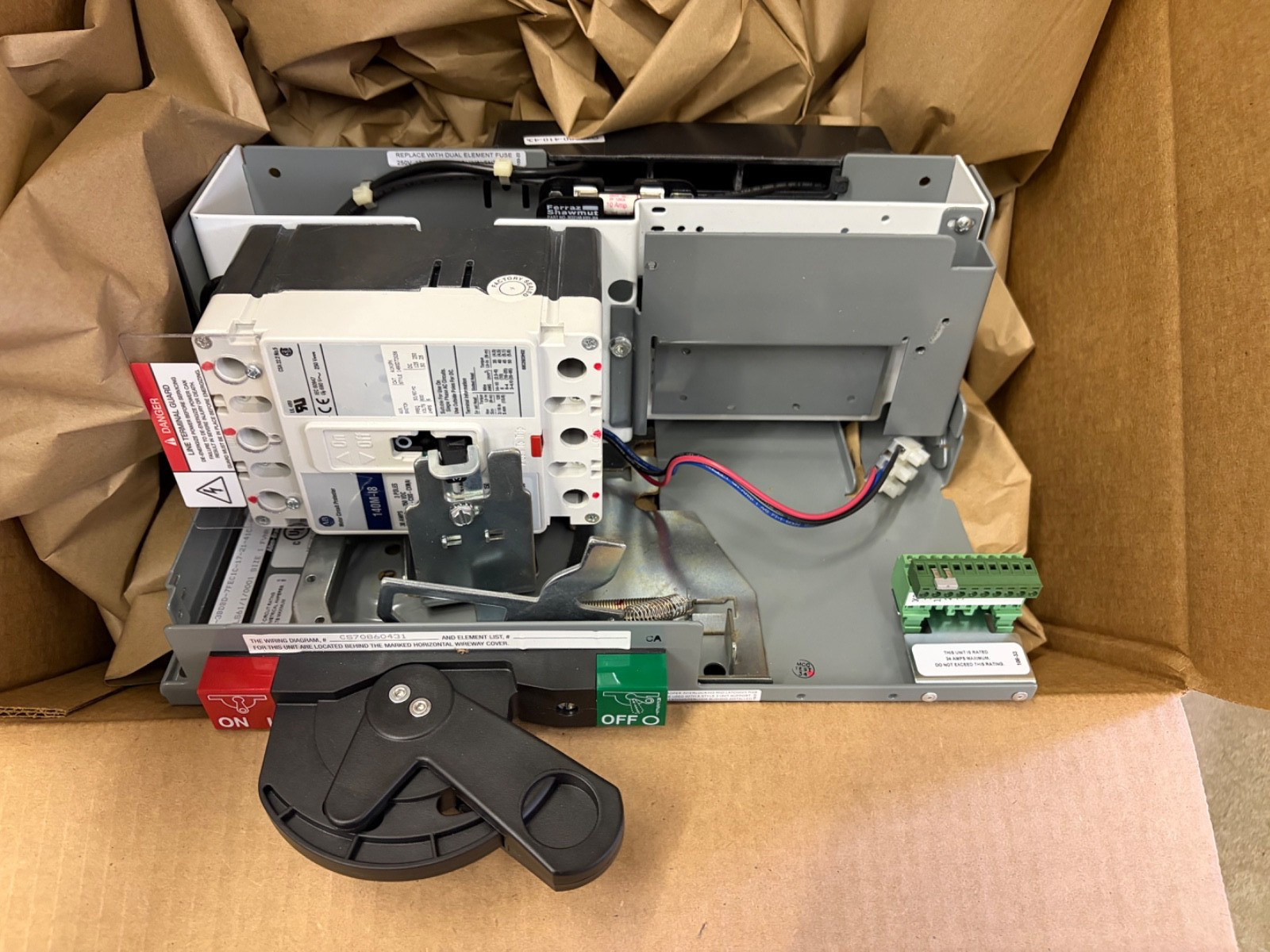NEW ALLEN BRADLEY 2113B MCC 30A BREAKER .5 SPACE FACTOR  BARE UNIT WITH DOOR