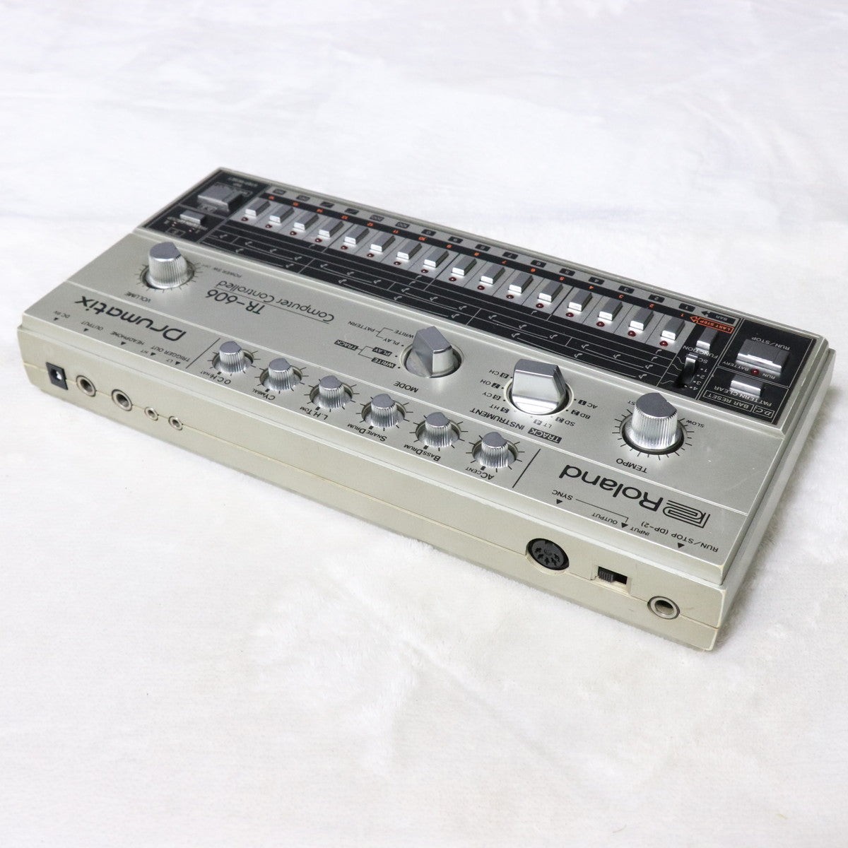 Roland TR-606 [092300]