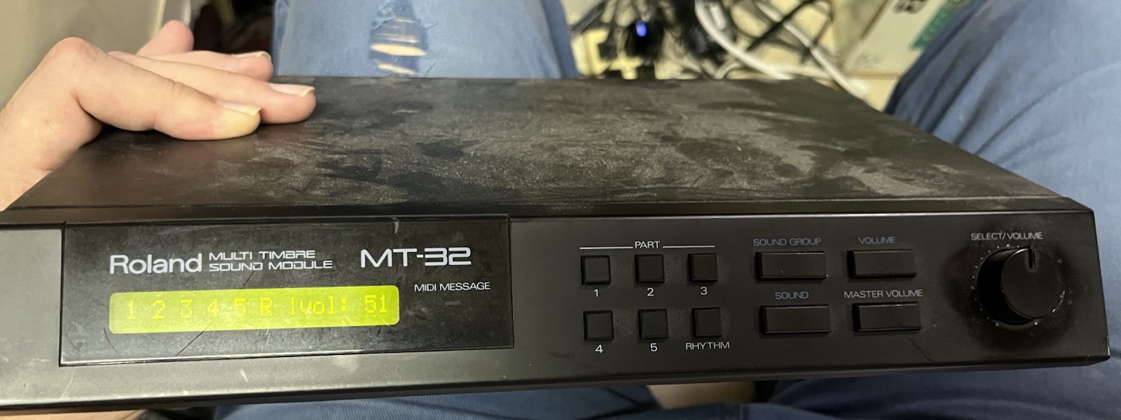 Roland MT-32 Multi-Timbre Sound Module Synthesizer "Old" no headphone jack