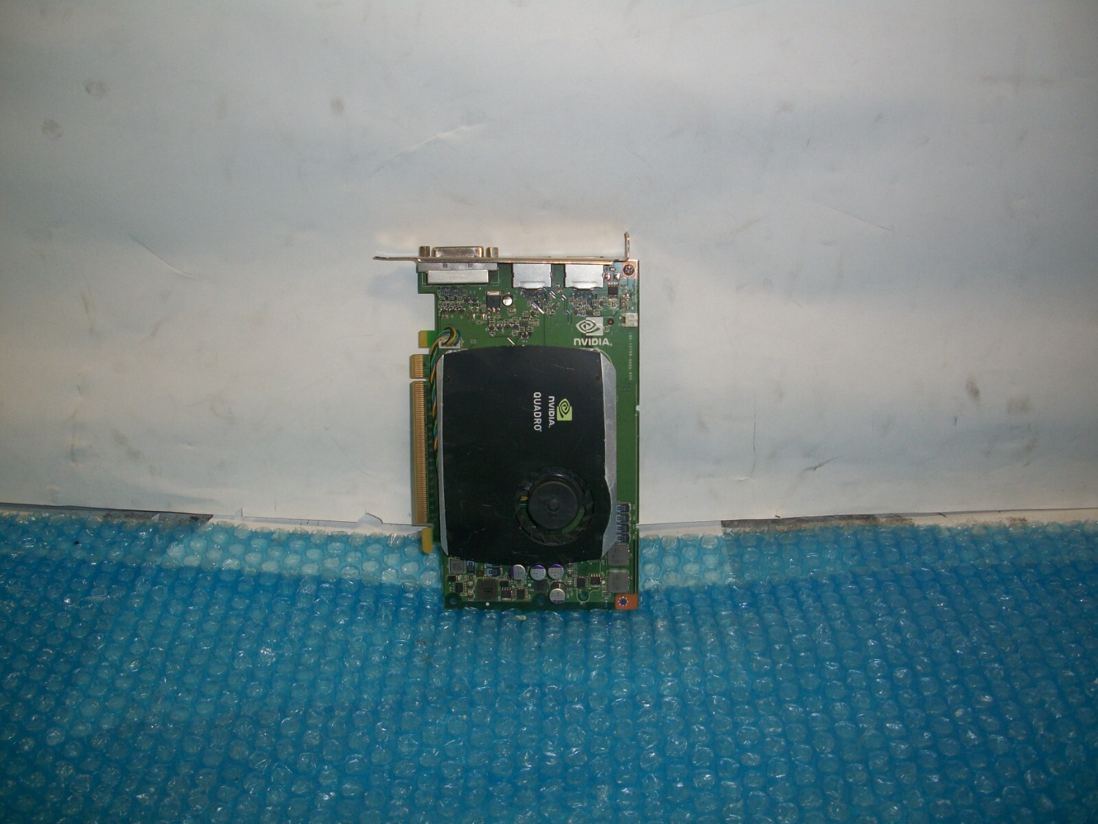 NVIDIA QUADRO FX 580 PCI-E GRAPHICS CARD DELL 0R784K 0R784K