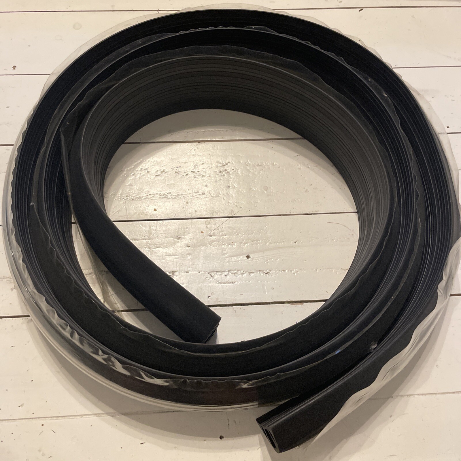 Checkers Cable Protector 1-Channel Black 10' x 1"H, Max. Cable Dia.: 3/4" 5MKH8