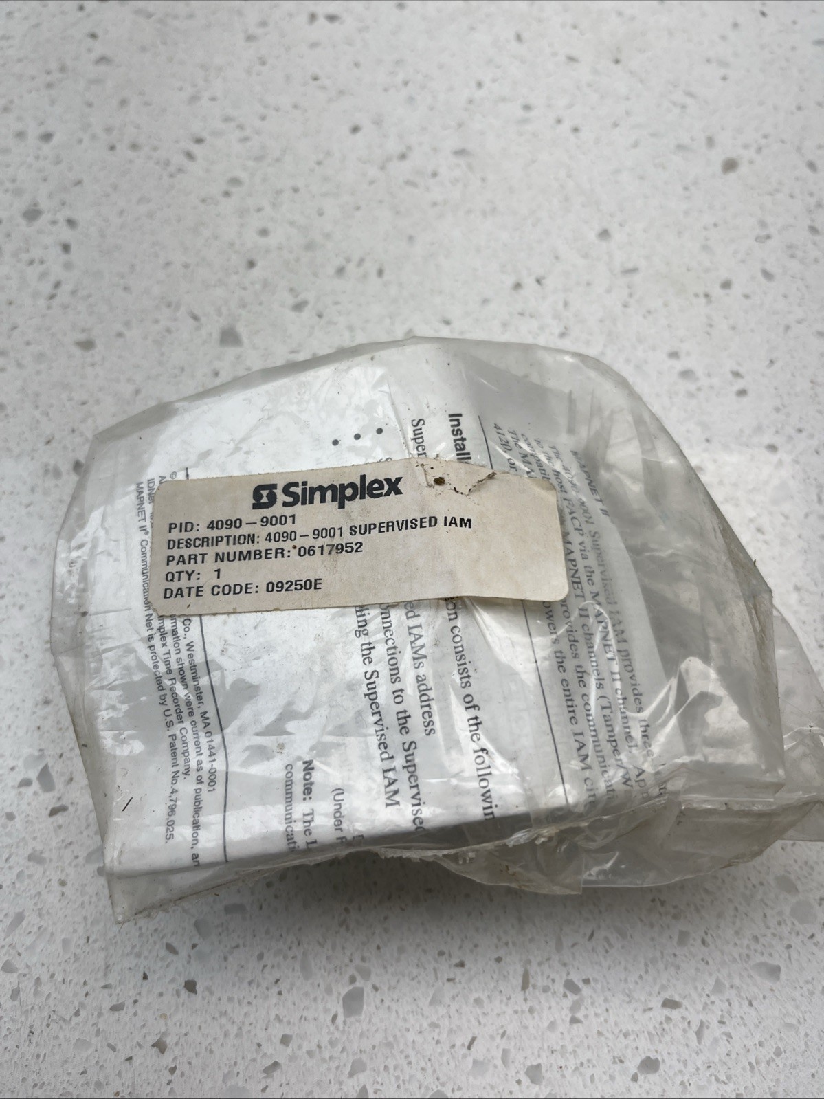 0617952 Simplex Supervised IAM Sealed