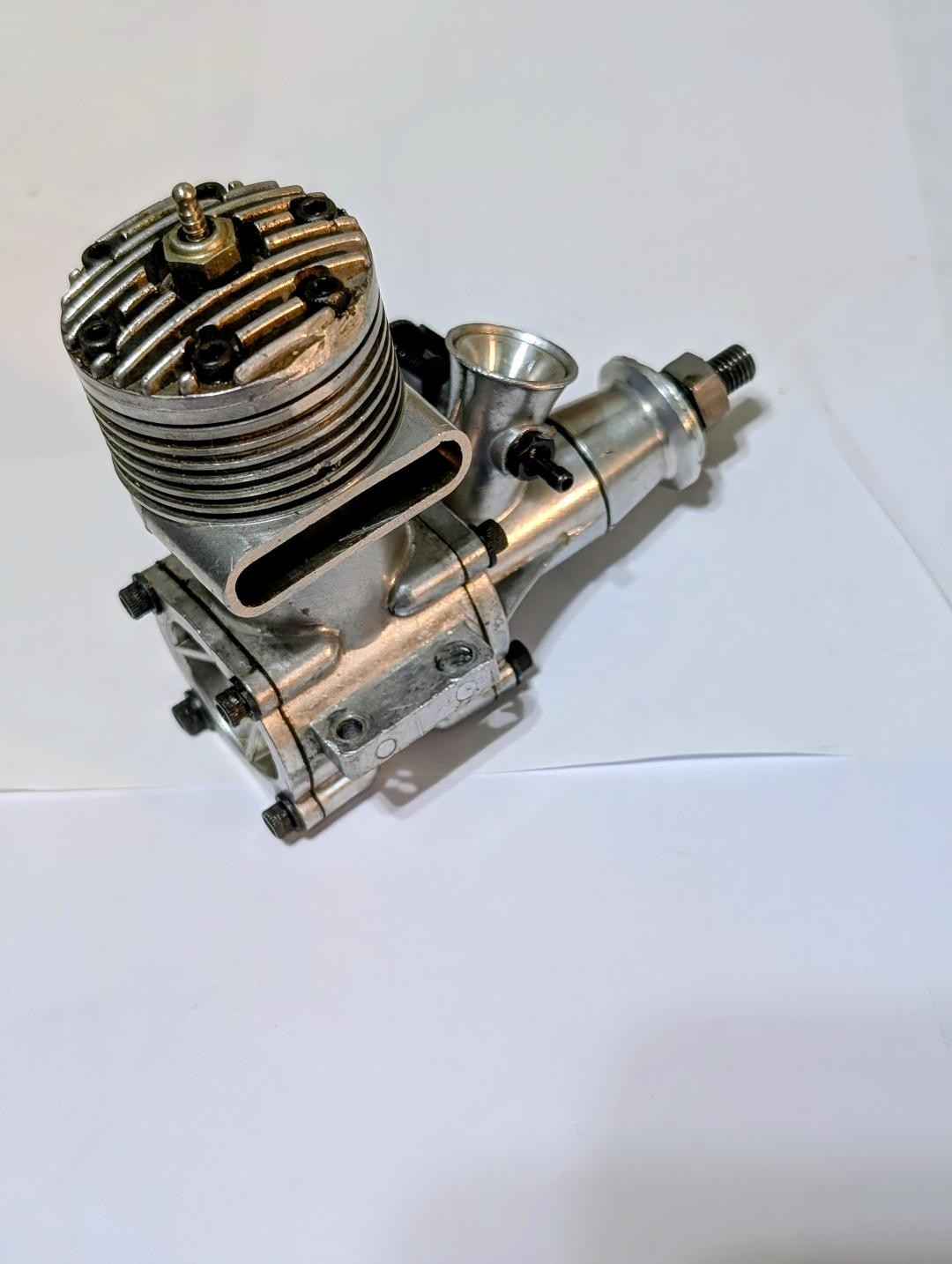 K & B 35 SERIES 75 CONTROL LINE ENGINE, PRE-OWNED, EXCELLANT COMPRESSION