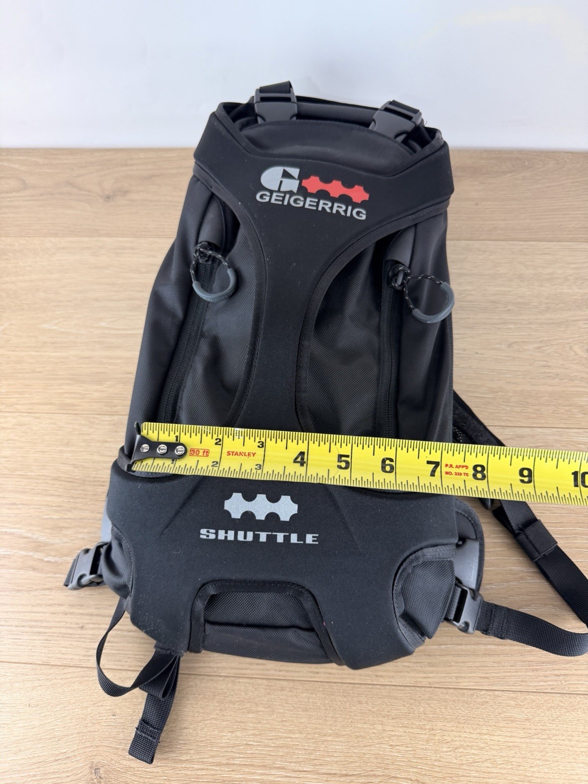 Geigerrig SHUTTLE 70oz Hydration Pack EUC! Backpack