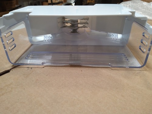 OEM LG AKC72949319 Genuine Ice Maker Assembly