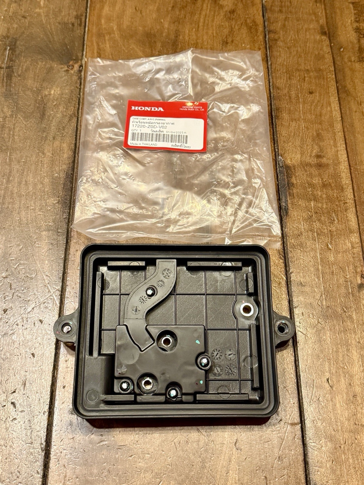 HONDA Air Filter Housing GX100 GX100RT GX100U GXR120RT 17220-Z0D-V02 Genuine OEM