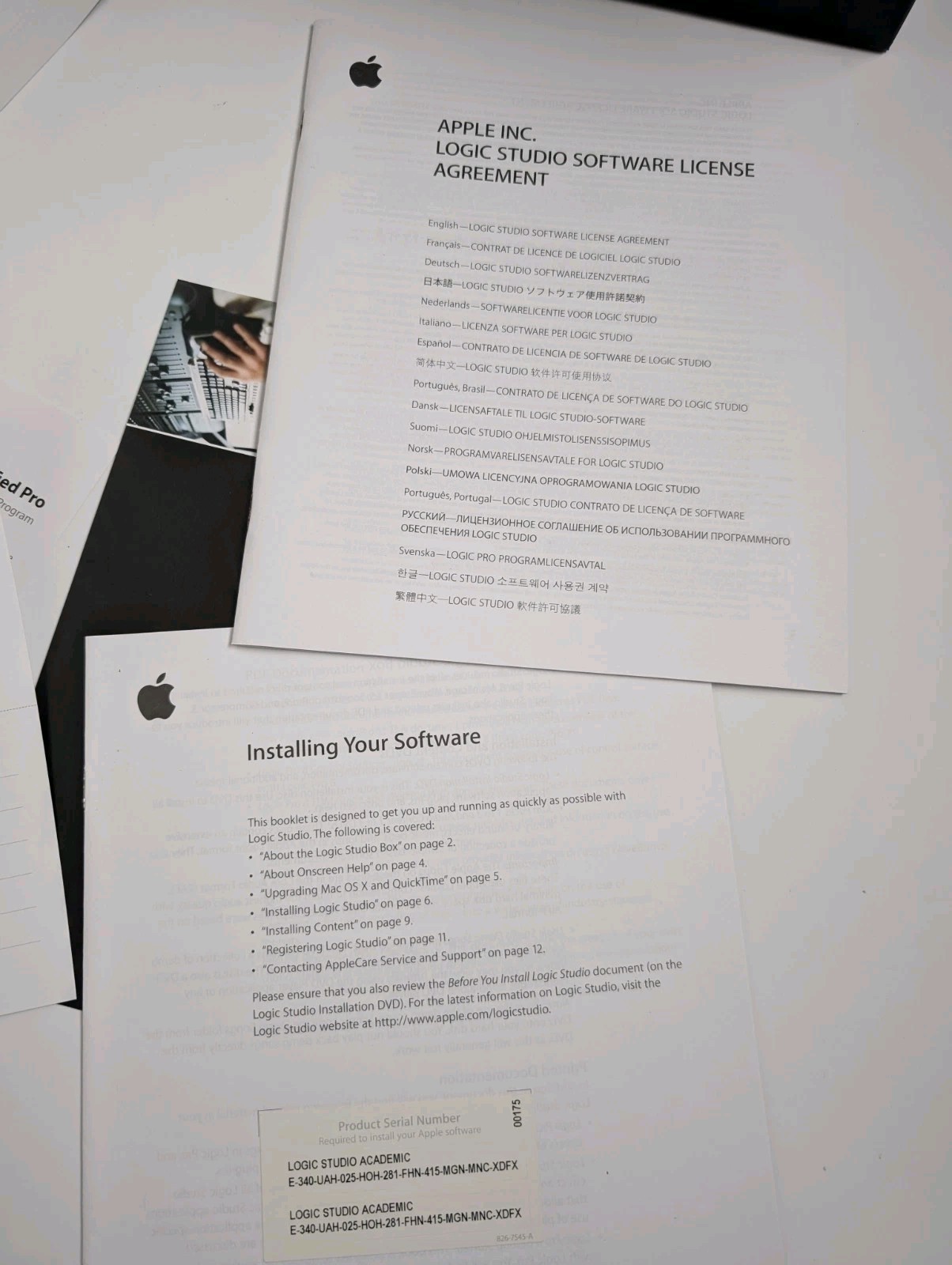 Apple Logic Studio Logic Pro 8 Box Set CDs Manuals Legacy Mac READ