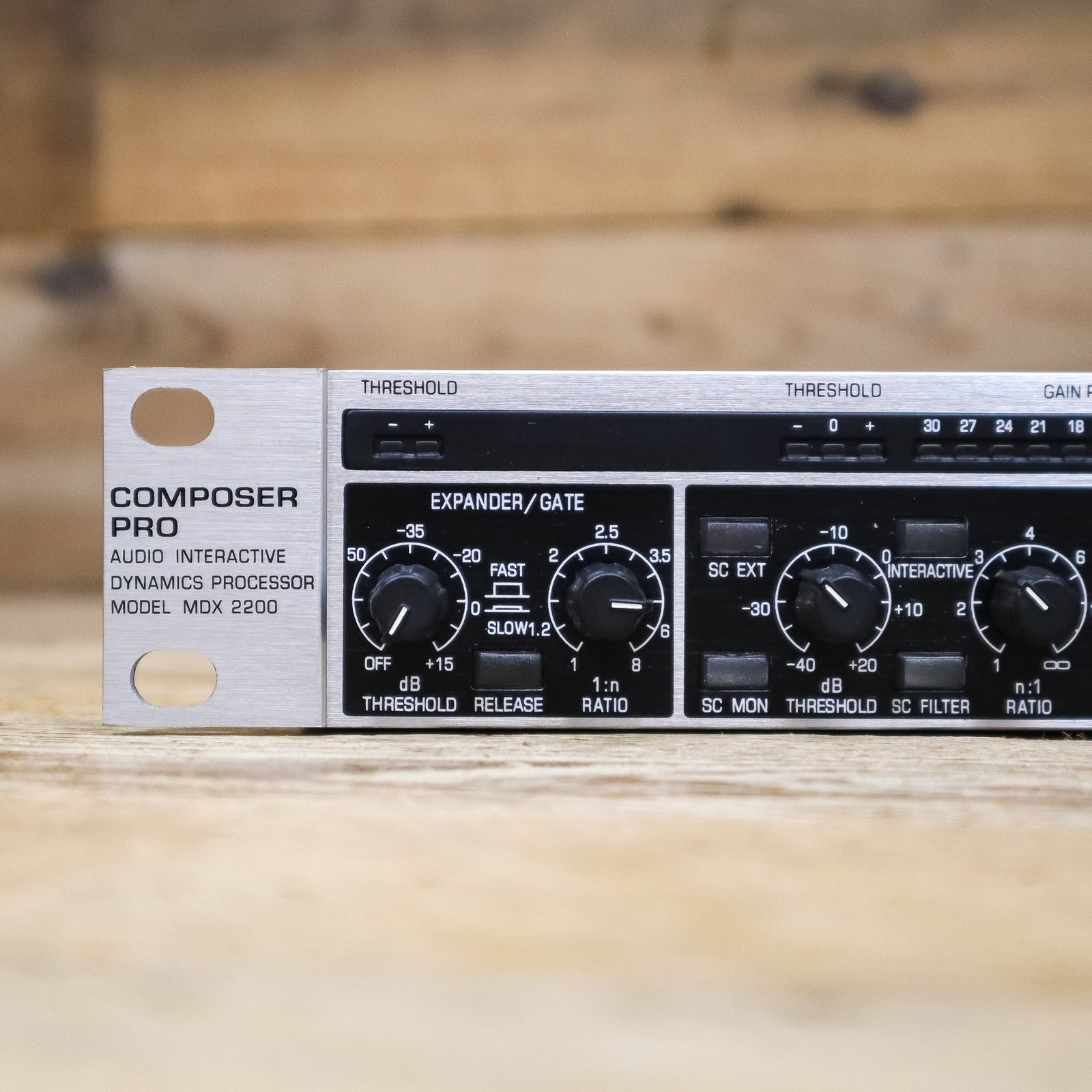 Behringer Composer MDX2200 Dynamics Processor 2-Channel Stereo Dual U266619