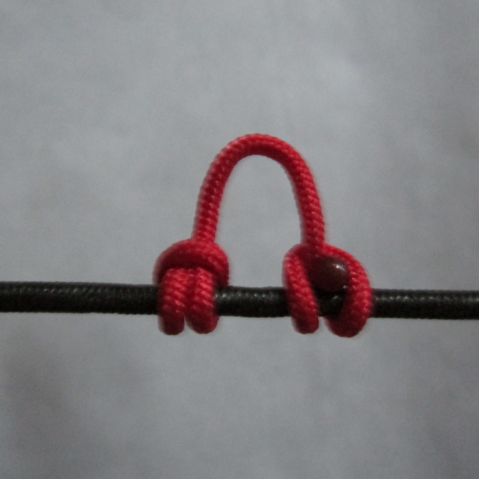 Rope style archery D loop