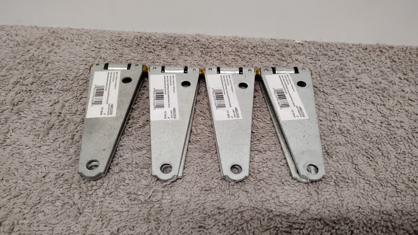 4 NEW Hardware Essentials Heavy Duty Strap Hinge Zinc 4" # 852559. (03)