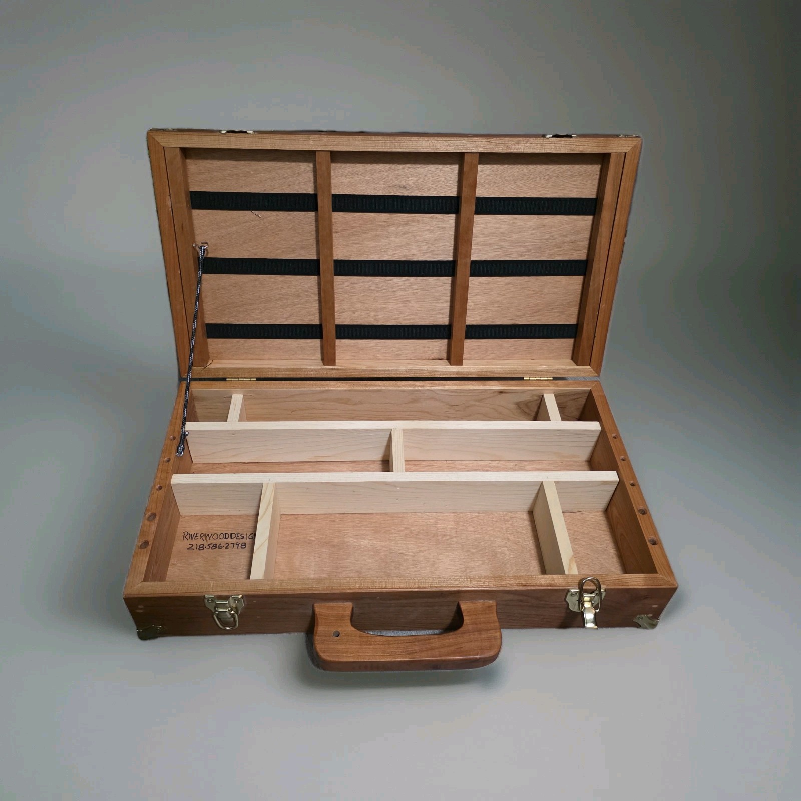 Riverwood Design Handcrafted Wooden Fly Tying Travel Box / Station - Bemidji MN