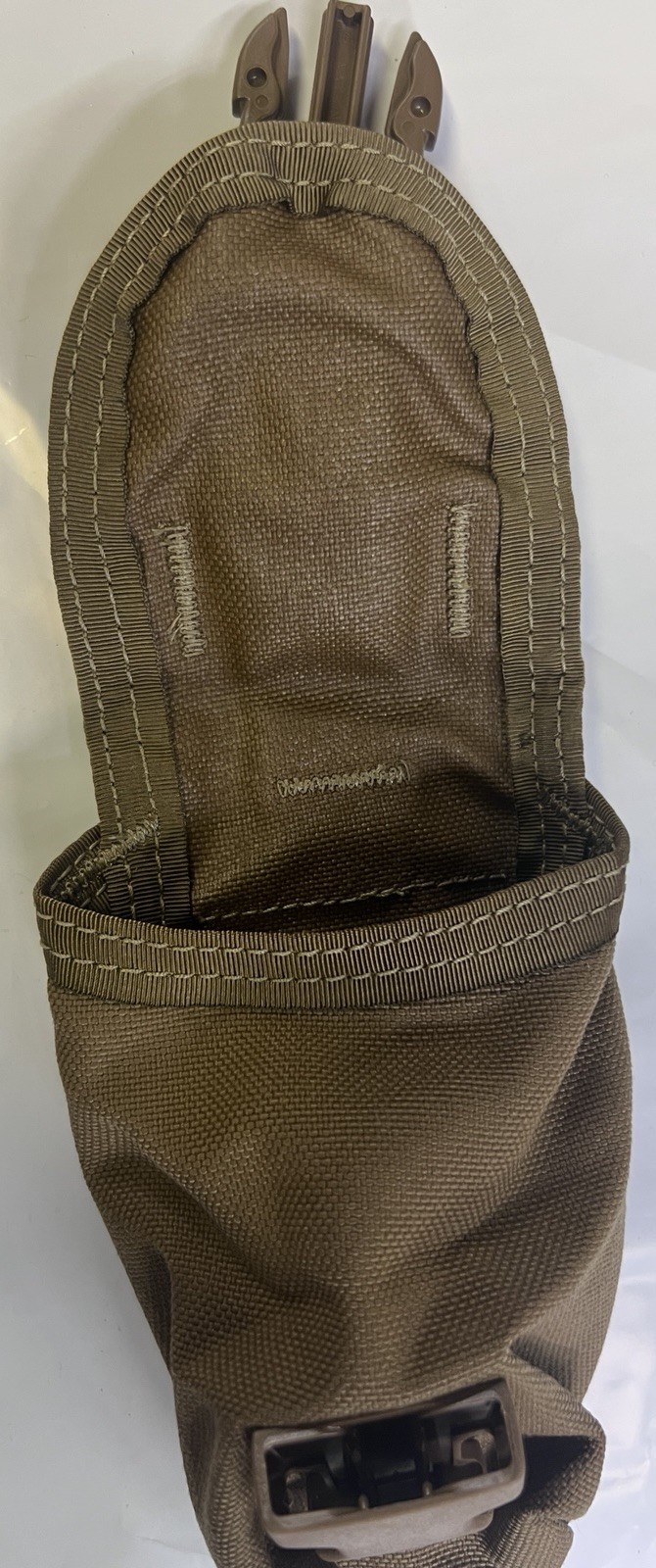 GI USMC Pocket Flash Bang Pouch, Coyote New 8465-01-516-8374 2 pack