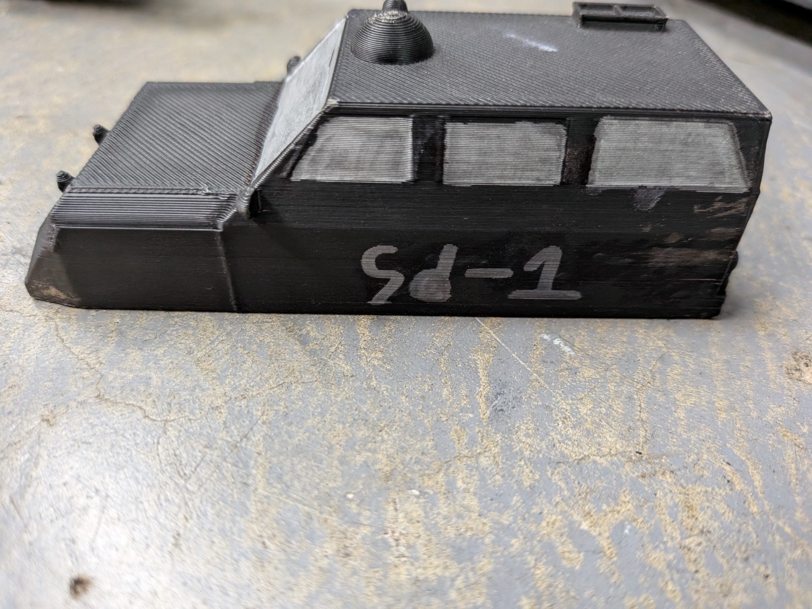 Dominator 1 mini pocket interceptor
